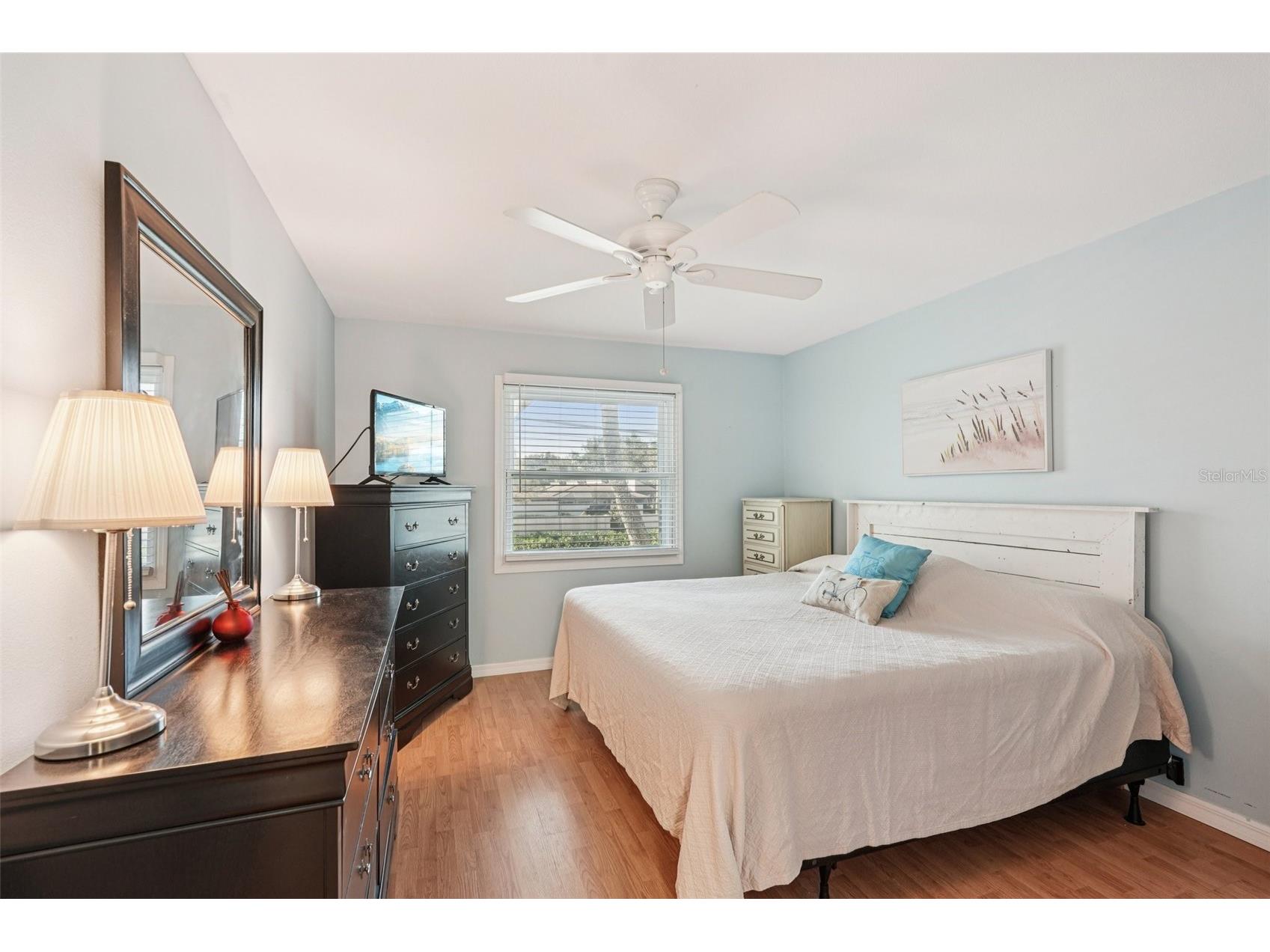 3900 Roxane Boulevard #8B Sarasota FL 34235 A4681274 image16