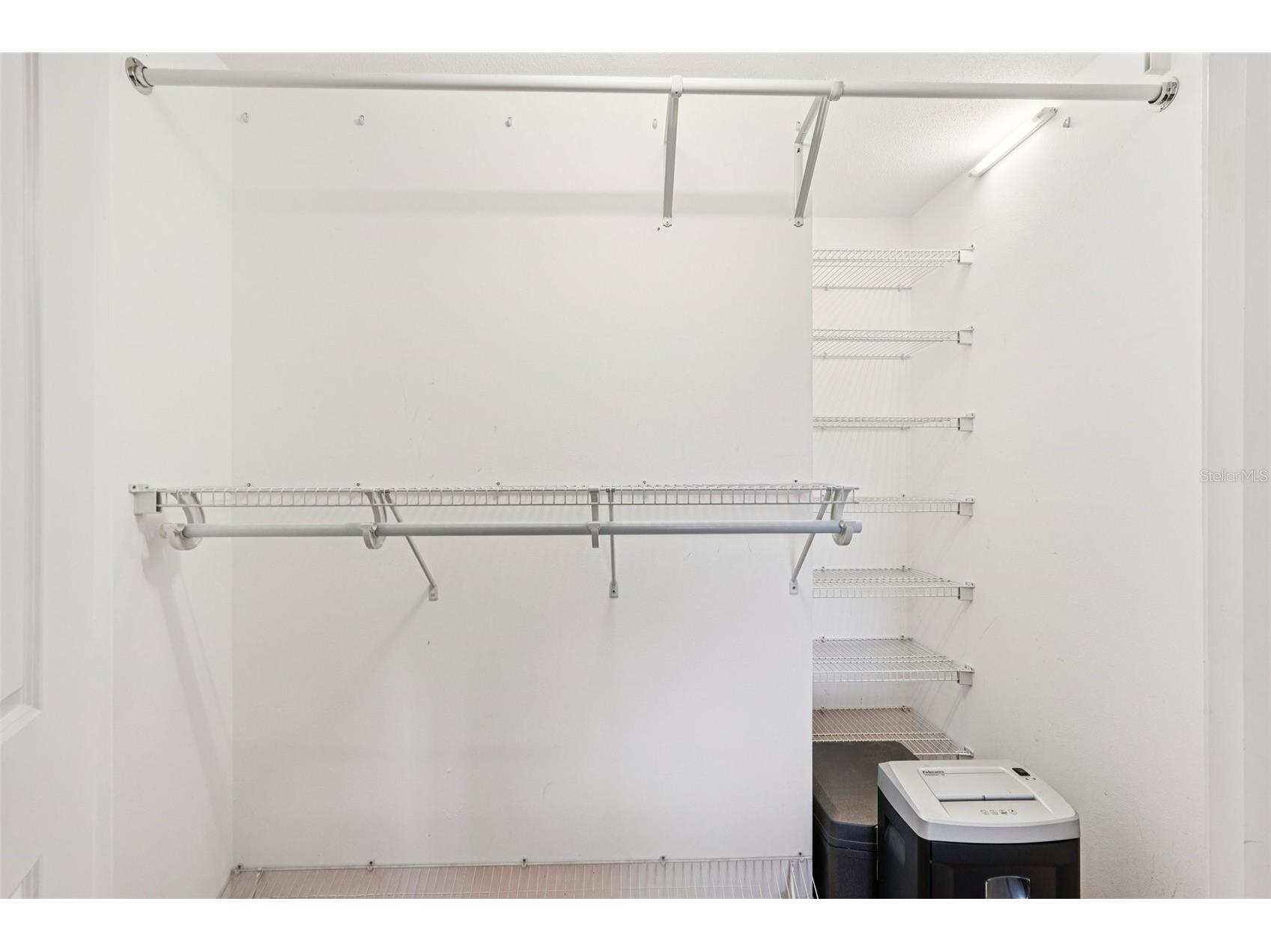 3900 Roxane Boulevard #8B Sarasota FL 34235 A4681274 image19