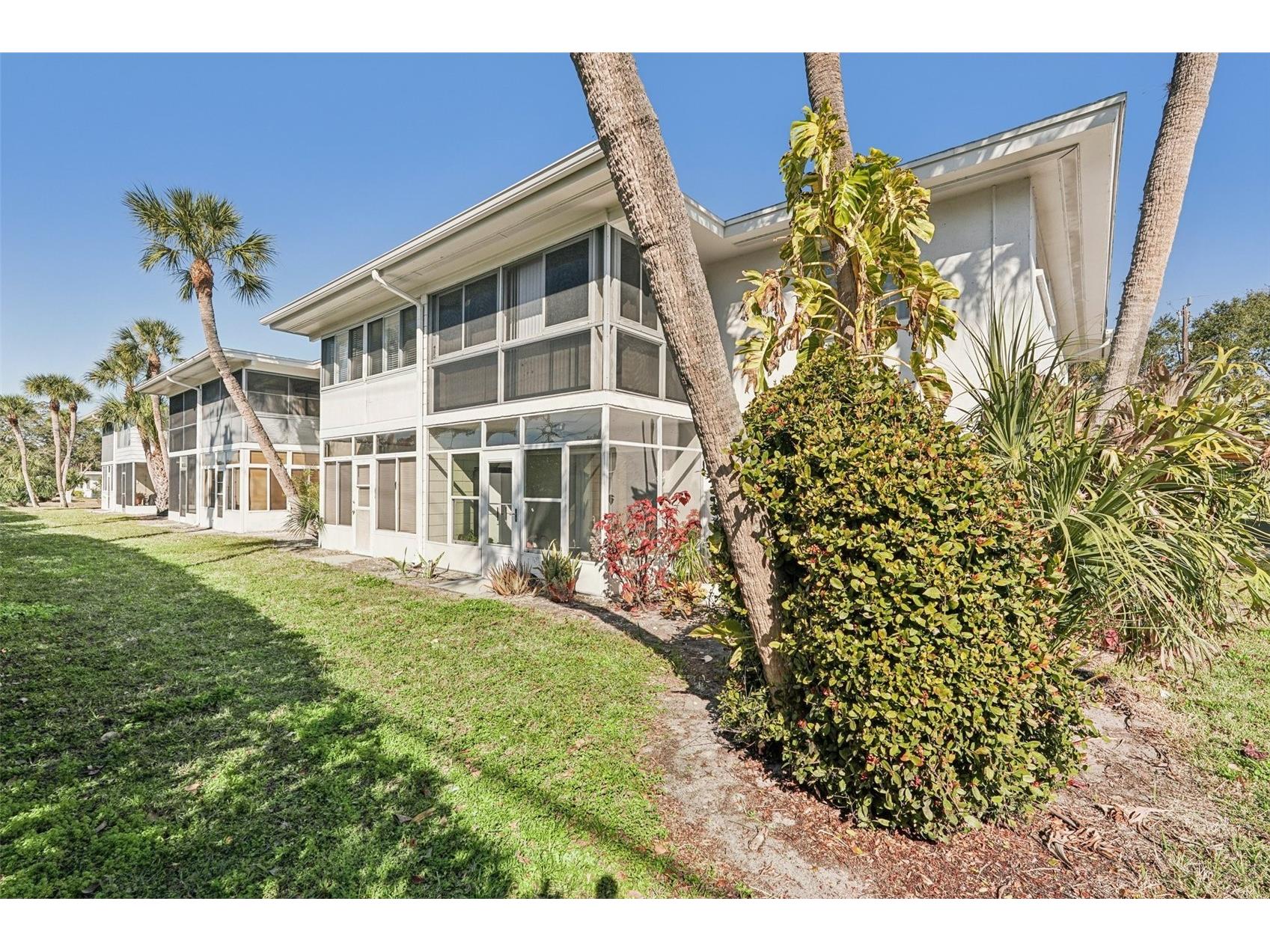 3900 Roxane Boulevard #8B Sarasota FL 34235 A4681274 image23