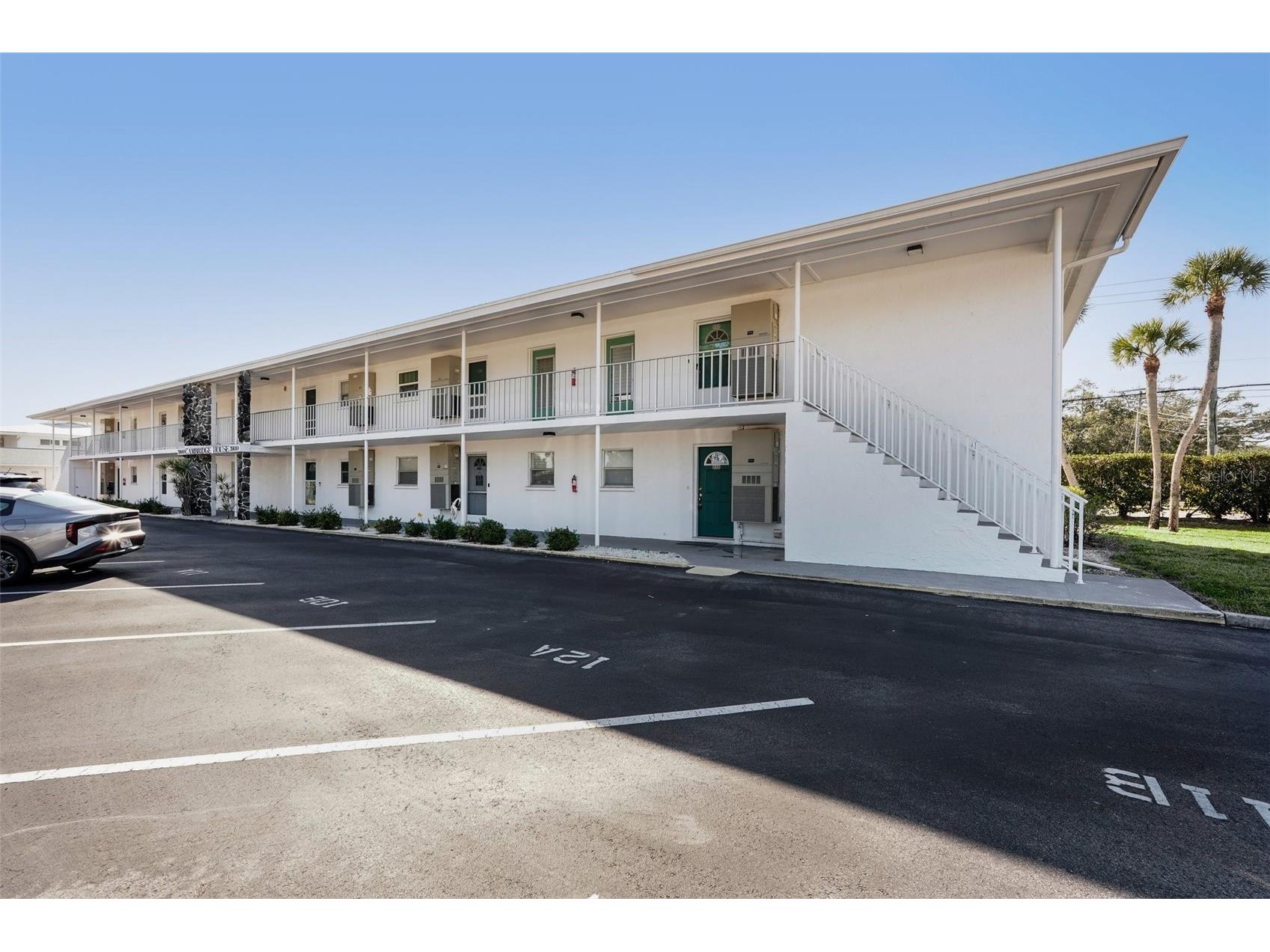 3900 Roxane Boulevard #8B Sarasota FL 34235 A4681274 image28