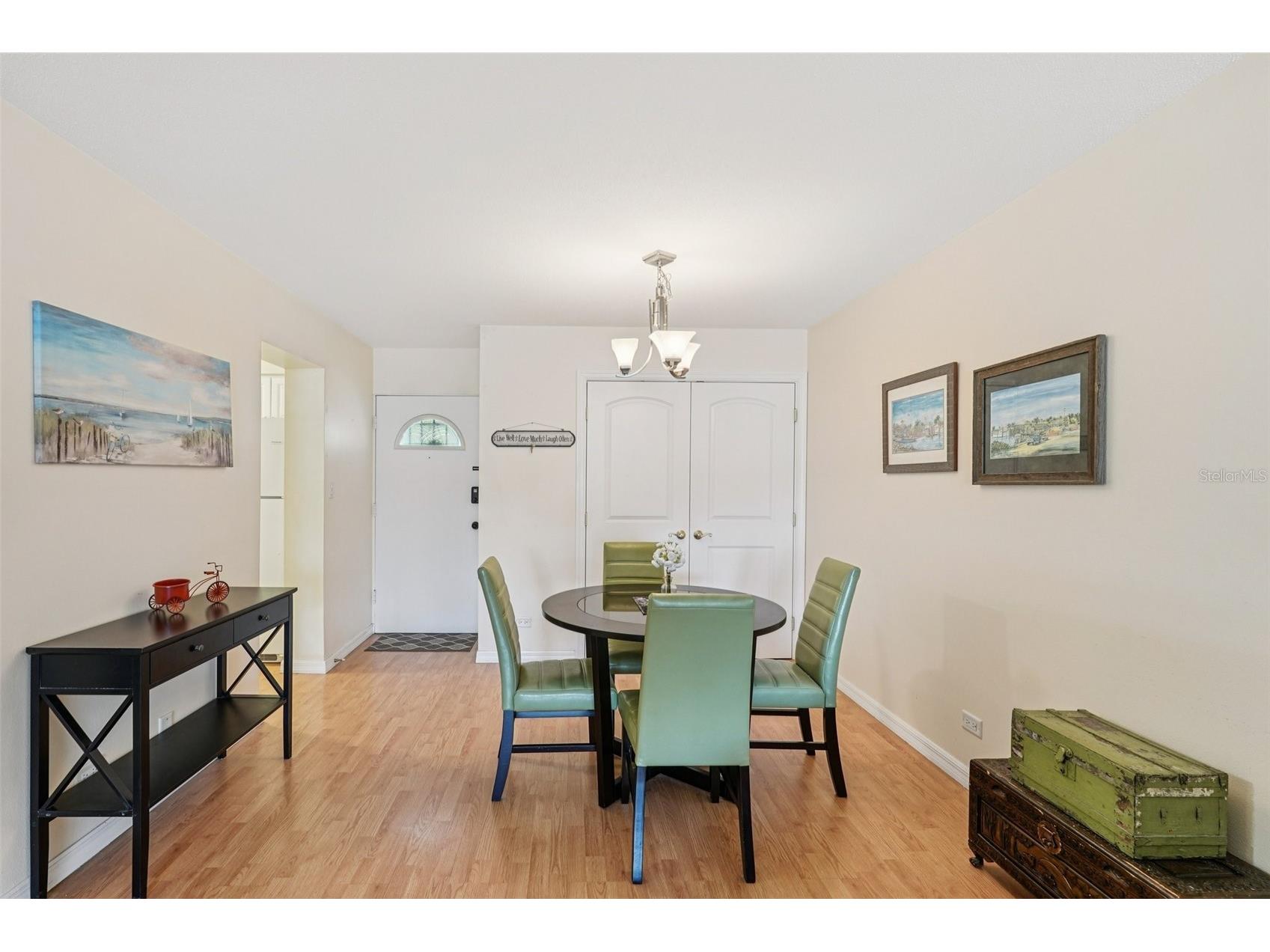 3900 Roxane Boulevard #8B Sarasota FL 34235 A4681274 image9