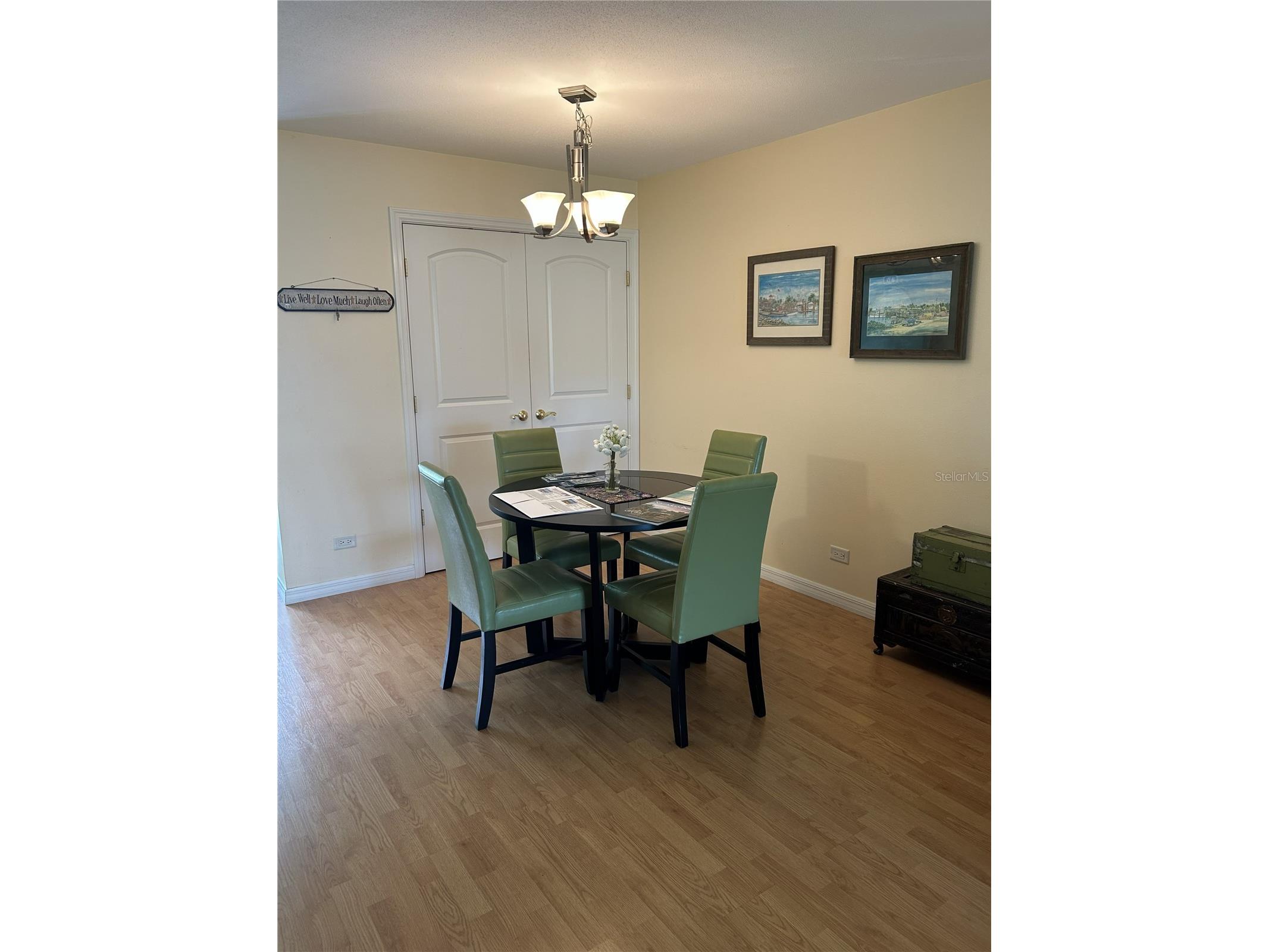 3900 Roxane Boulevard #8B Sarasota FL 34235 A4689994 image9