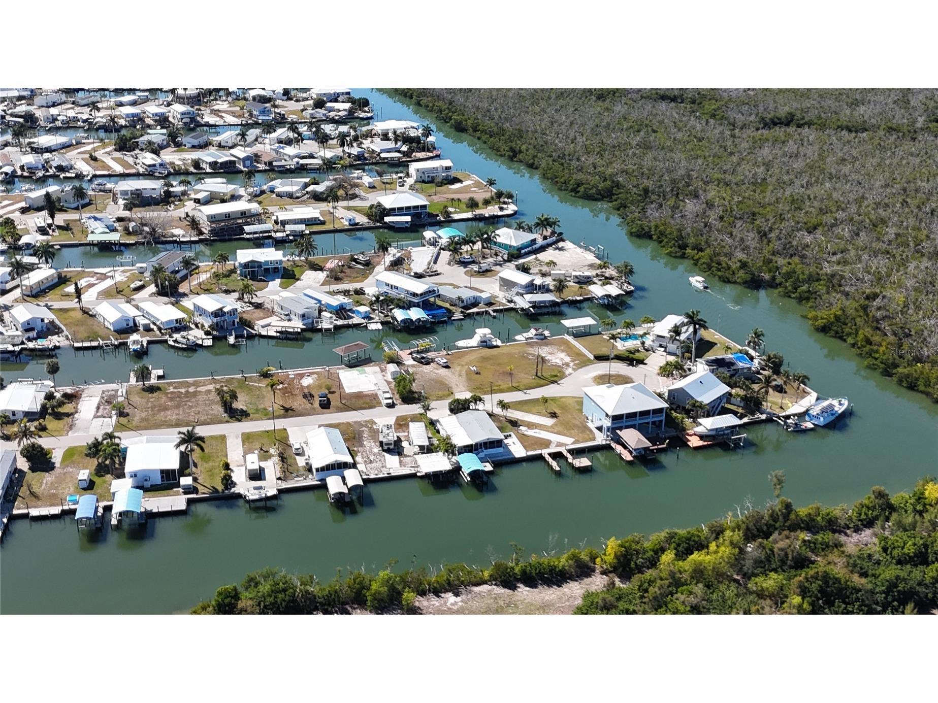 3900 Royal Palm Drive Saint James City FL 33956 OM718346 image22