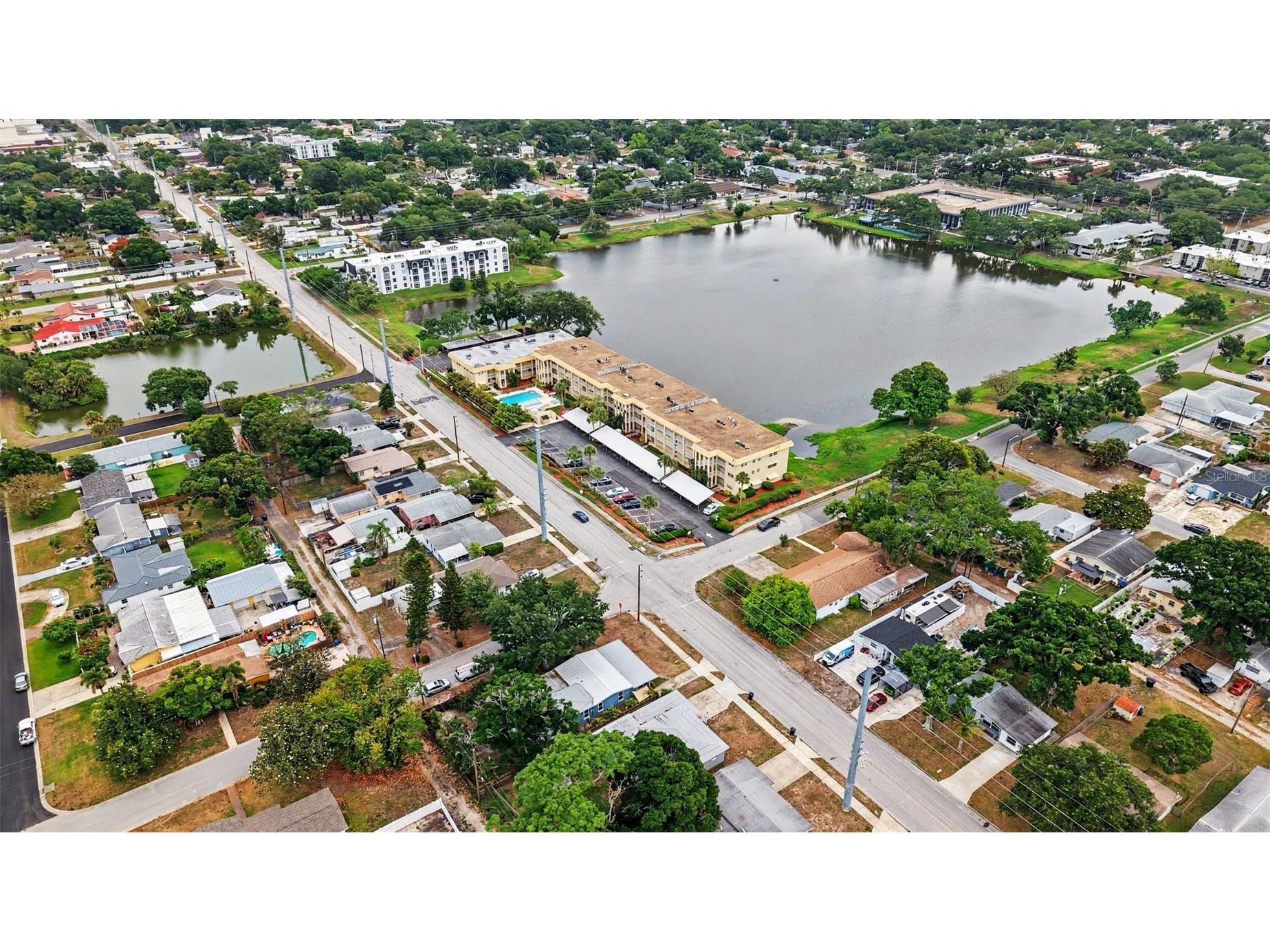 3901 13th Avenue N Saint Petersburg FL 33713 TB8508263 image14