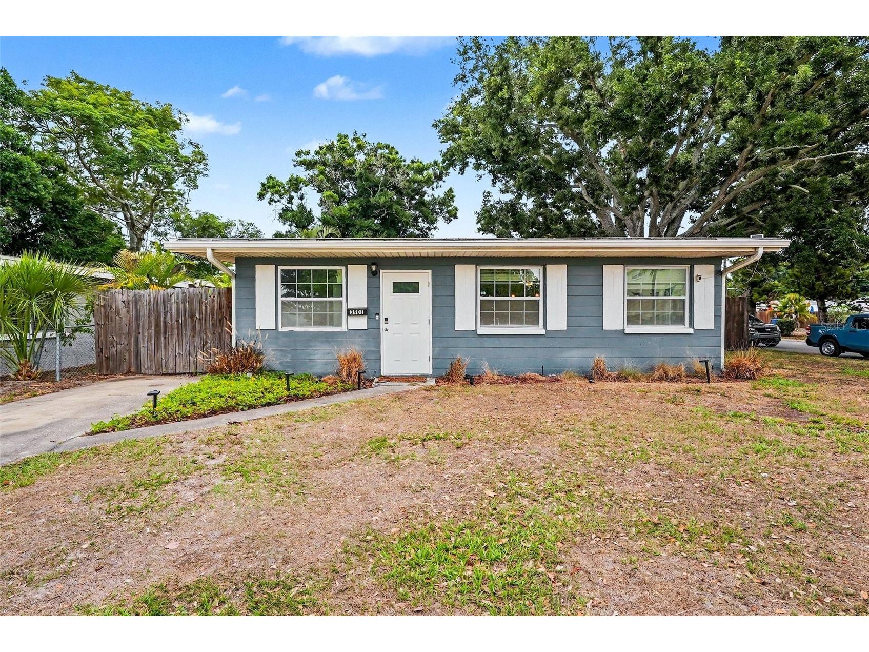 3901 13th Avenue N Saint Petersburg FL 33713 TB8508263 image27
