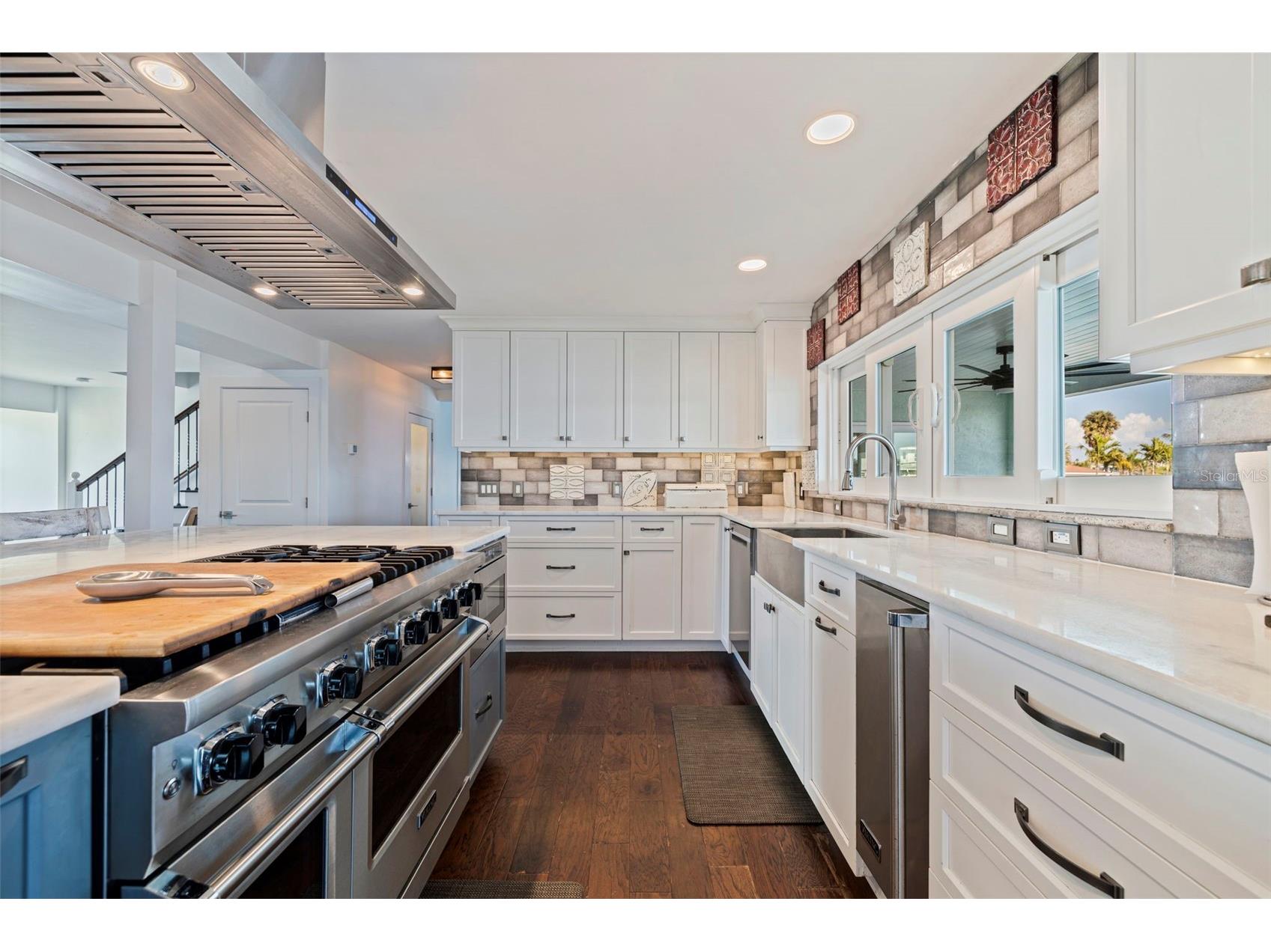 3901 14th Street NE Saint Petersburg FL 33703 - SMACKS BAYOU TB8486421 image14