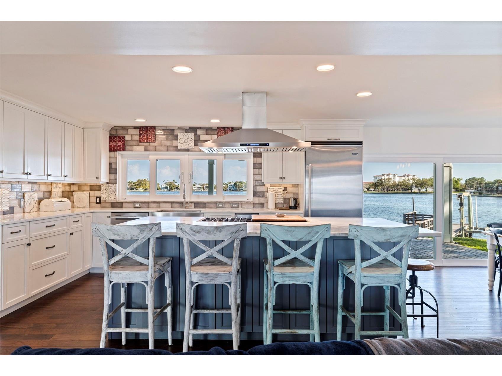 3901 14th Street NE Saint Petersburg FL 33703 - SMACKS BAYOU TB8486421 image17