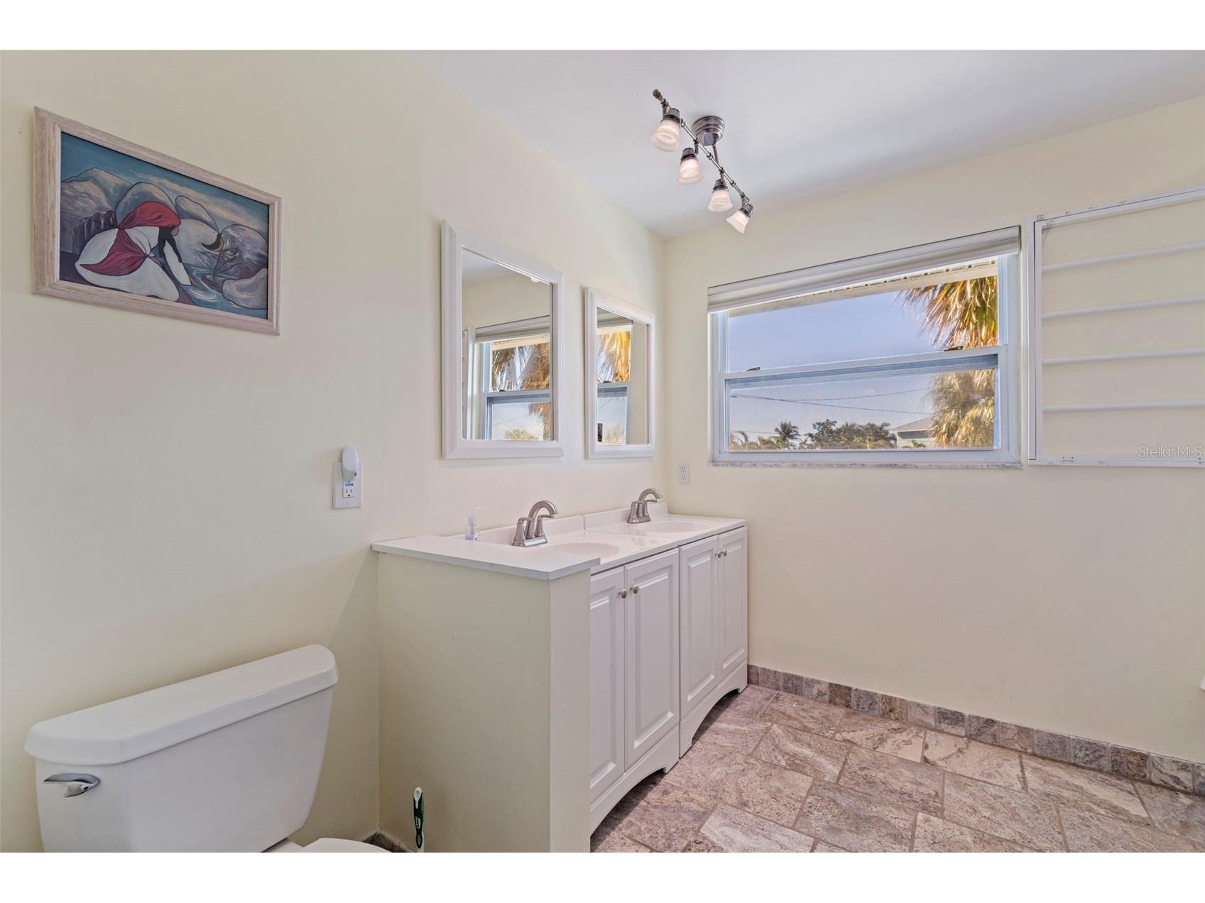 3901 14th Street NE Saint Petersburg FL 33703 - SMACKS BAYOU TB8486421 image32