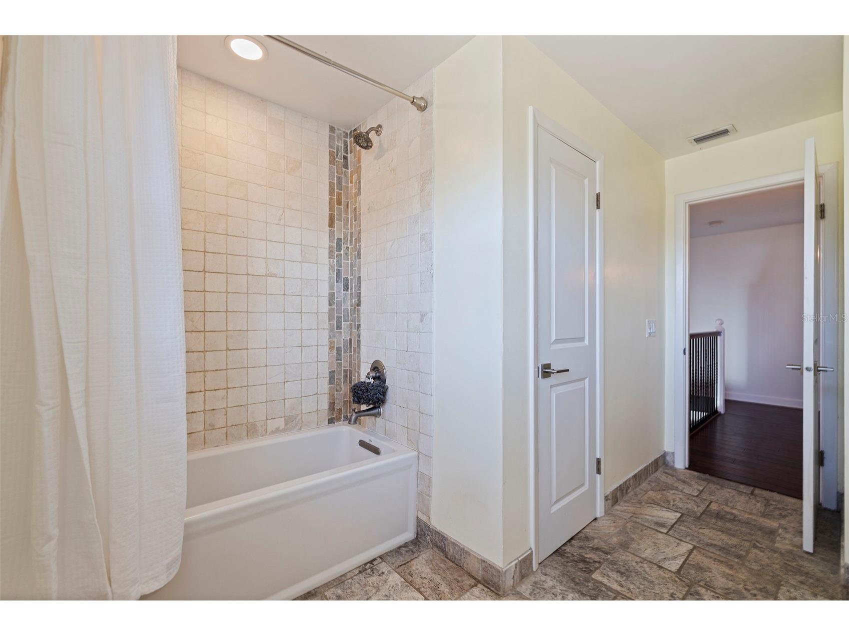 3901 14th Street NE Saint Petersburg FL 33703 - SMACKS BAYOU TB8486421 image33