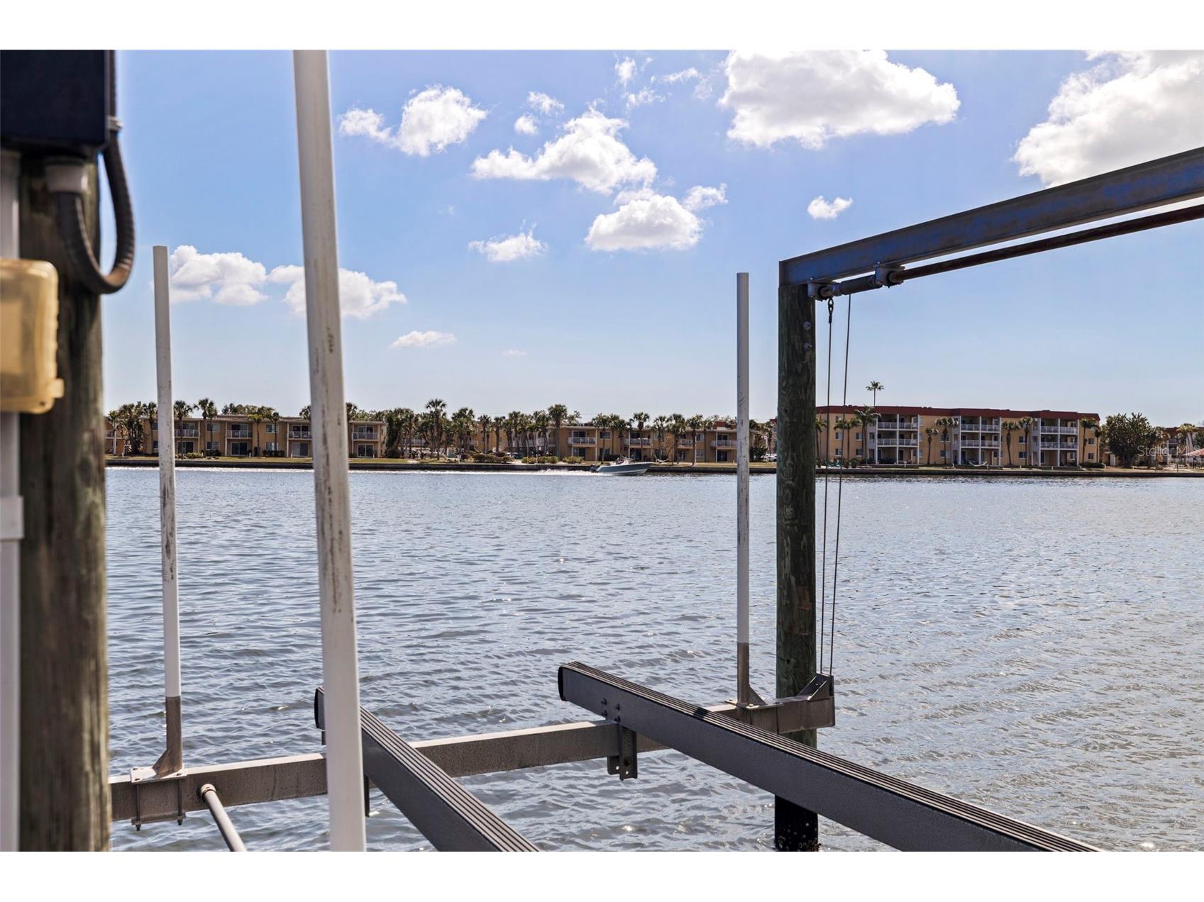3901 14th Street NE Saint Petersburg FL 33703 - SMACKS BAYOU TB8486421 image44