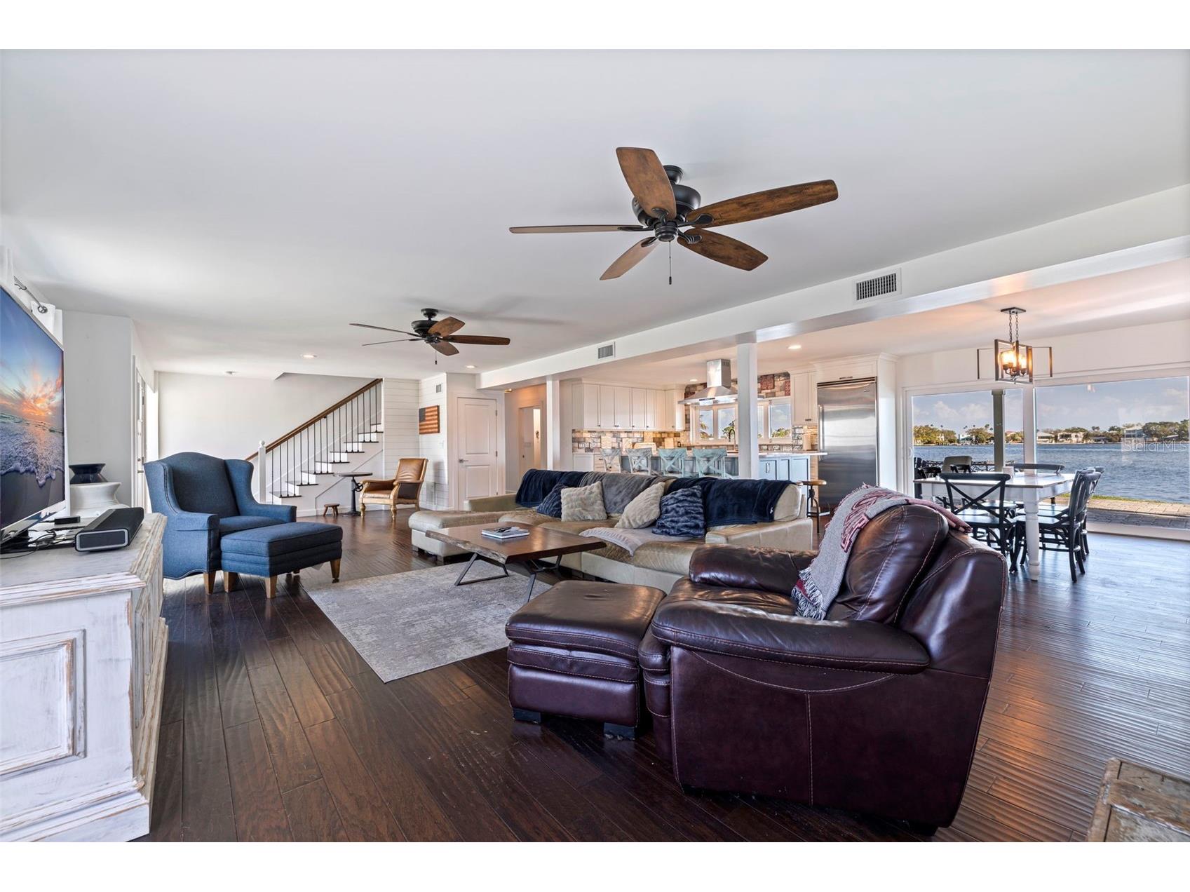 3901 14th Street NE Saint Petersburg FL 33703 - SMACKS BAYOU TB8486421 image9