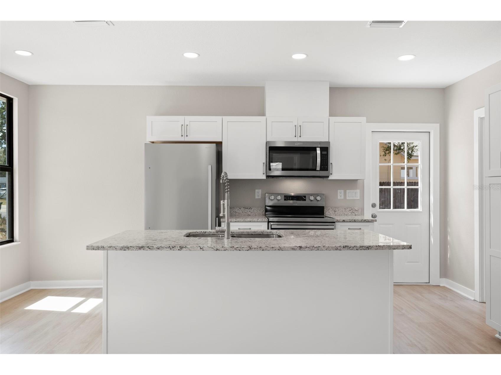 3901 45th Avenue N Saint Petersburg FL 33714 TB8485592 image11