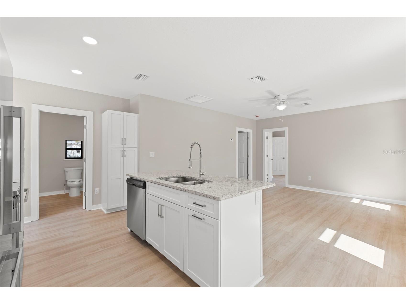3901 45th Avenue N Saint Petersburg FL 33714 TB8485592 image16