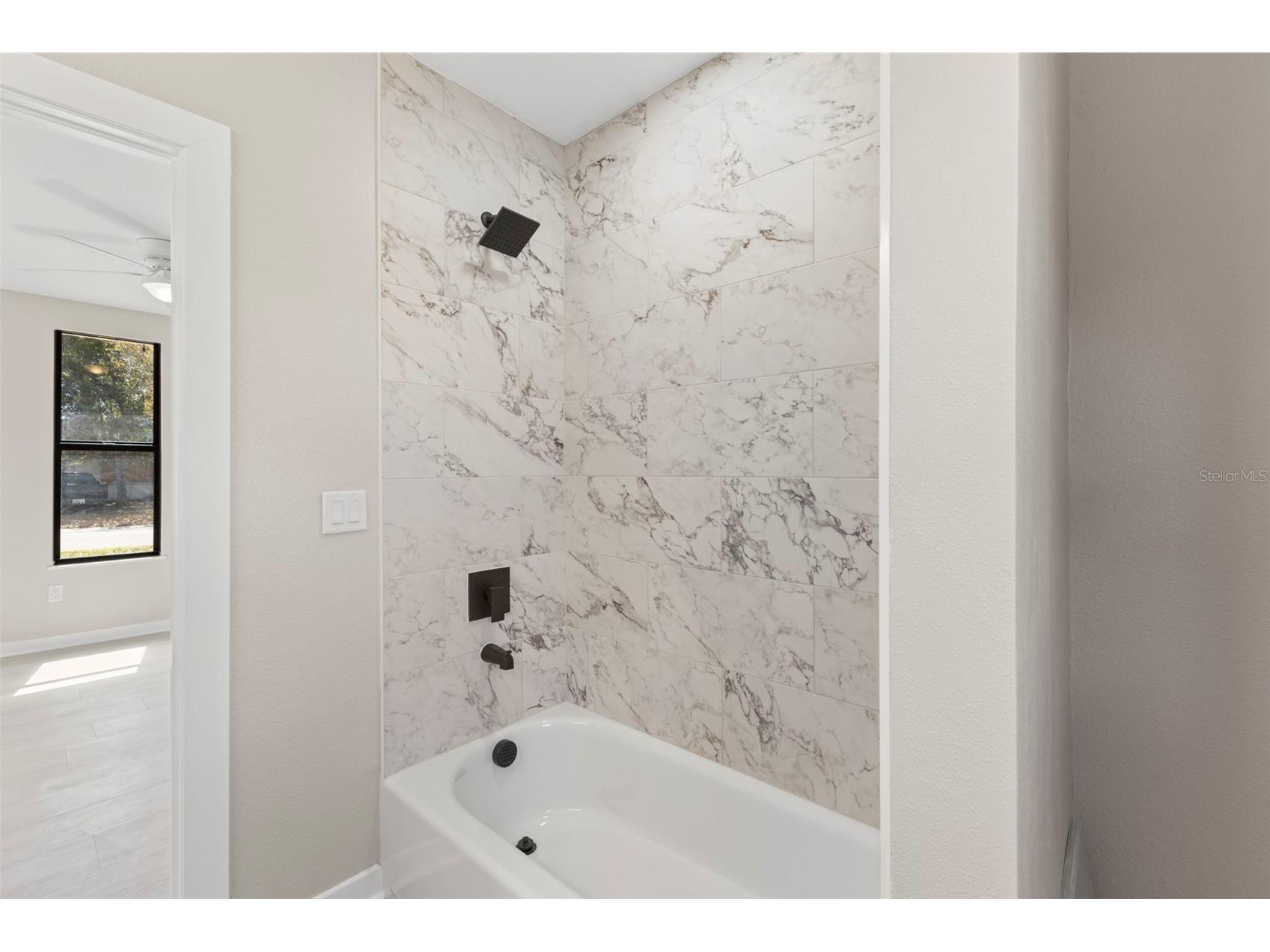 3901 45th Avenue N Saint Petersburg FL 33714 TB8485592 image23