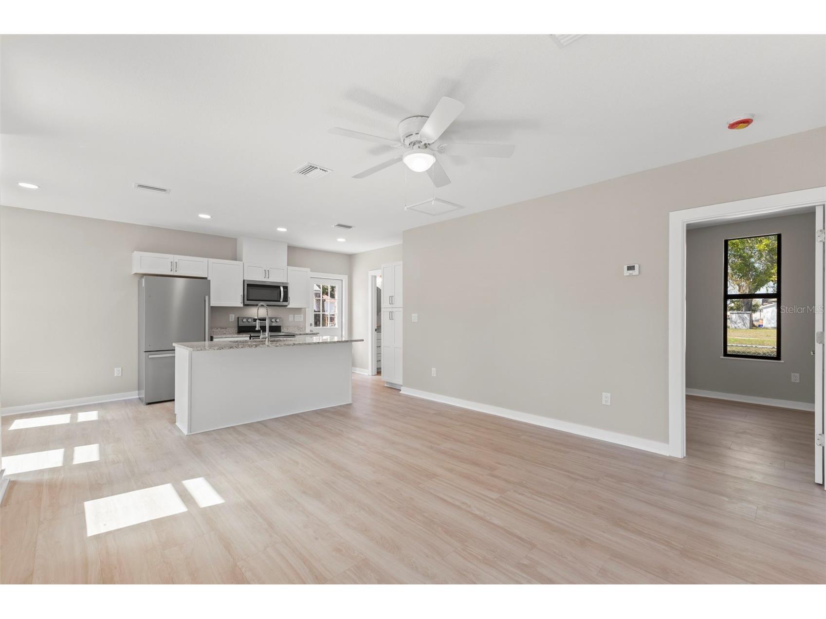 3901 45th Avenue N Saint Petersburg FL 33714 TB8485592 image3