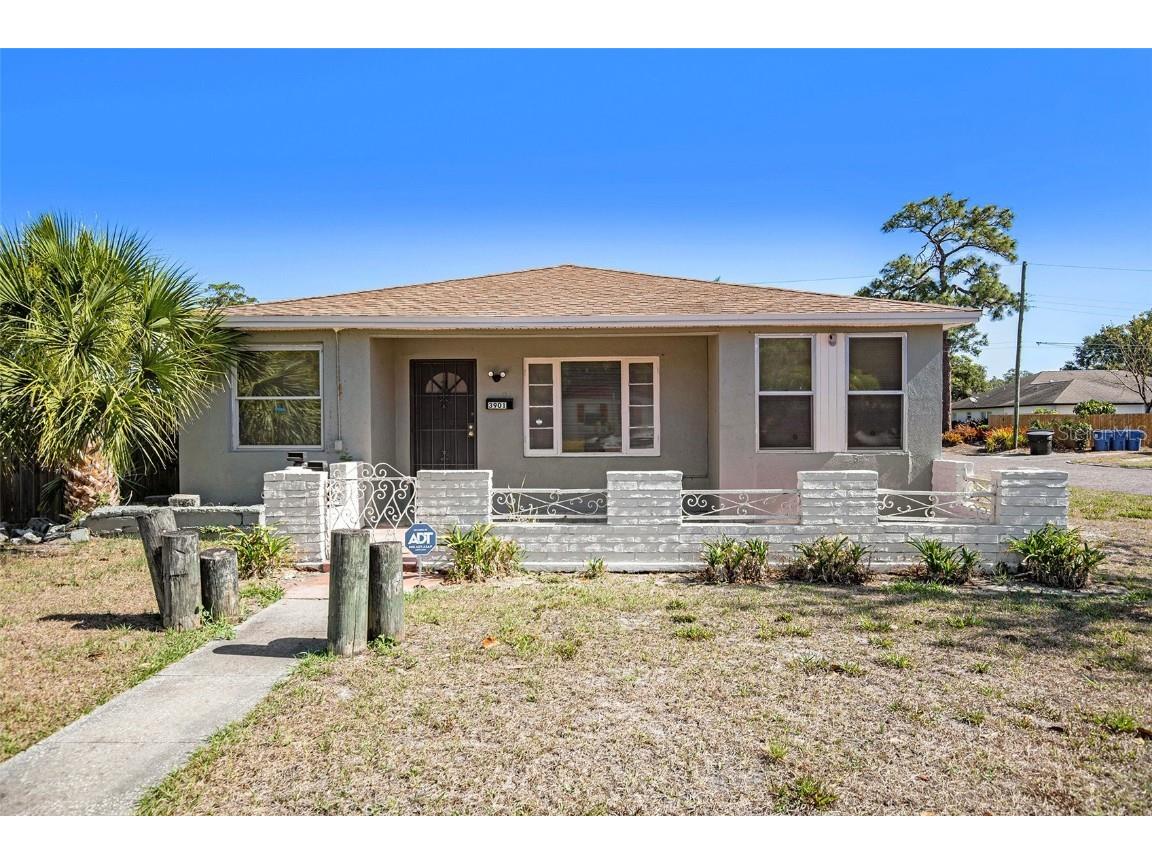3901 4th Avenue N Saint Petersburg FL 33713 U8200105 image1