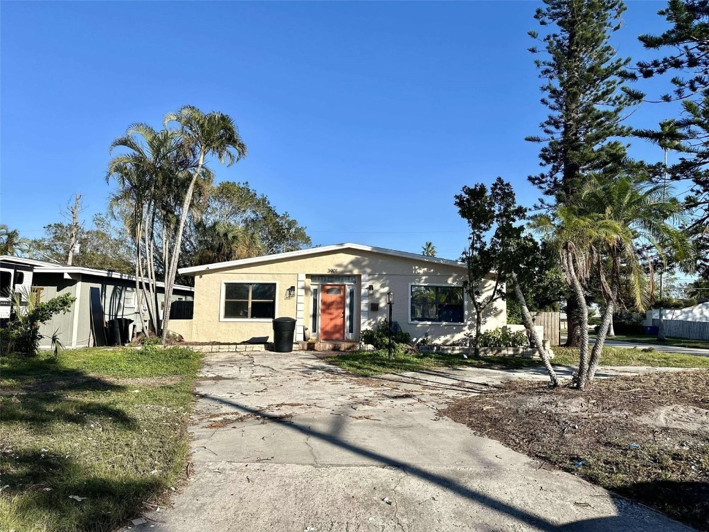 3901 Huntington Street NE Saint Petersburg FL 33703 TB8329701 image1