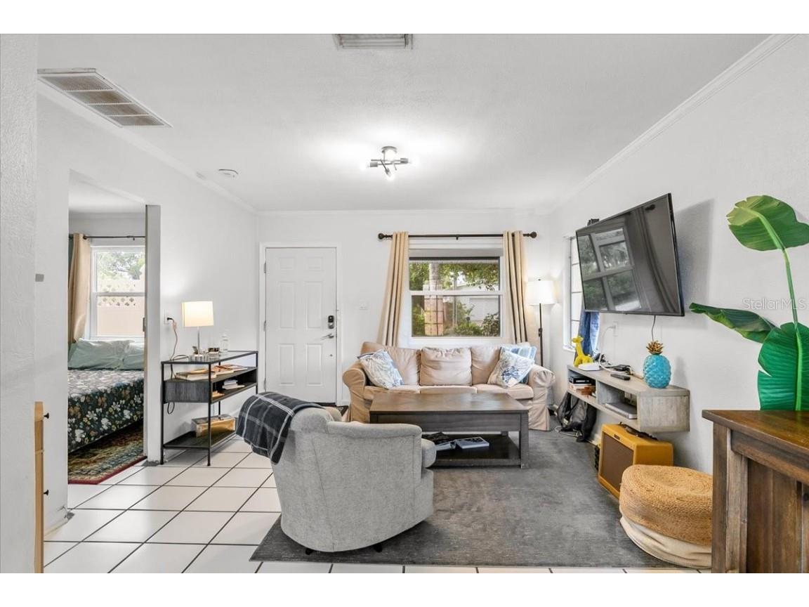 3901 Iroquois Avenue Sarasota FL 34234 A4667237 image6