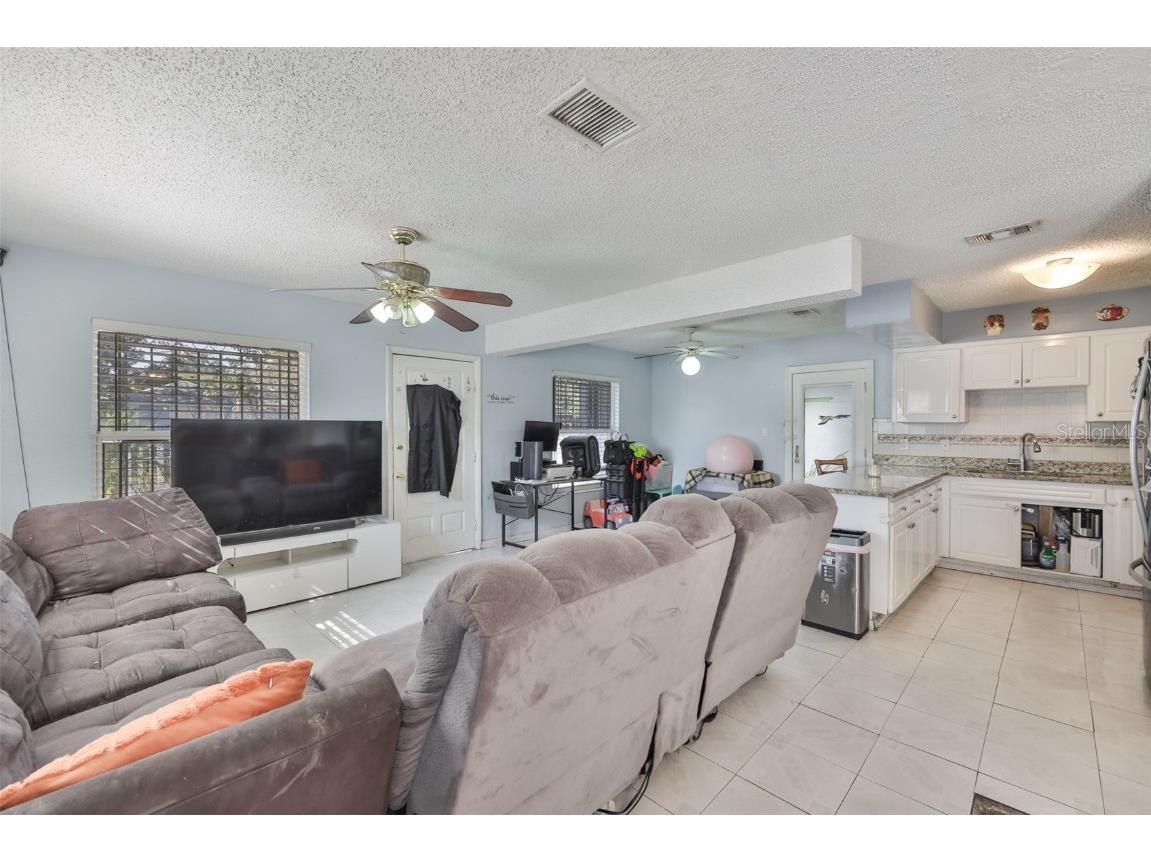 3901 N Clearfield Avenue Tampa FL 33603 TB8450026 image11