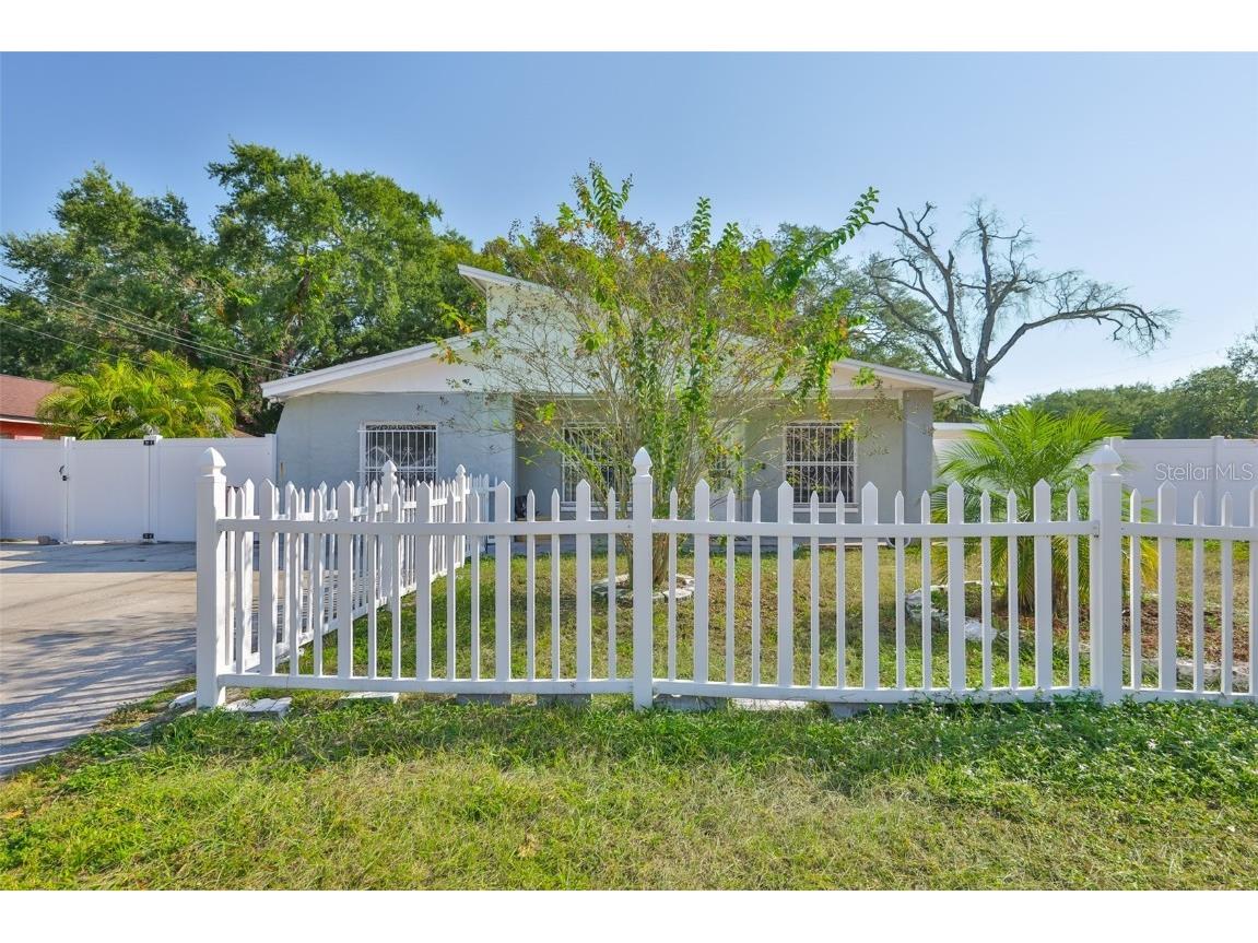 3901 N Clearfield Avenue Tampa FL 33603 TB8450026 image2