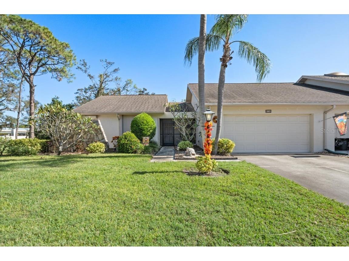 3901 Oakhurst Boulevard #3001 Sarasota FL 34233 A4628191 image1