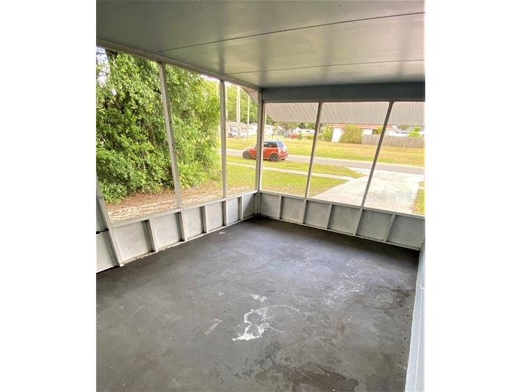 39014 South Avenue Zephyrhills FL 33542 W7885310 image11