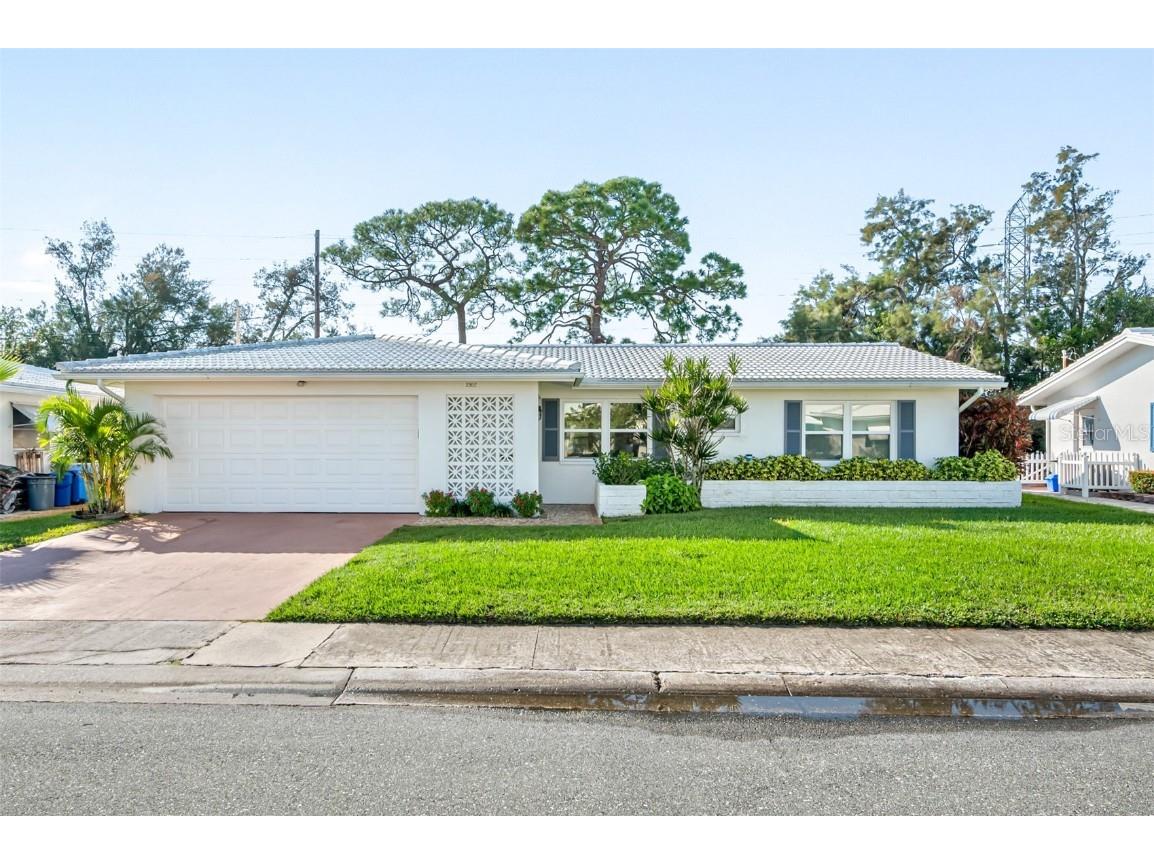 3902 97th Avenue N Pinellas Park FL 33782 U8183940 image1