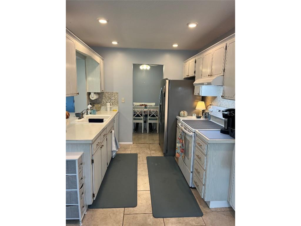 3902 97th Ave N 3902 97th Ave N Pinellas Park FL 33782 TB8440925 image24