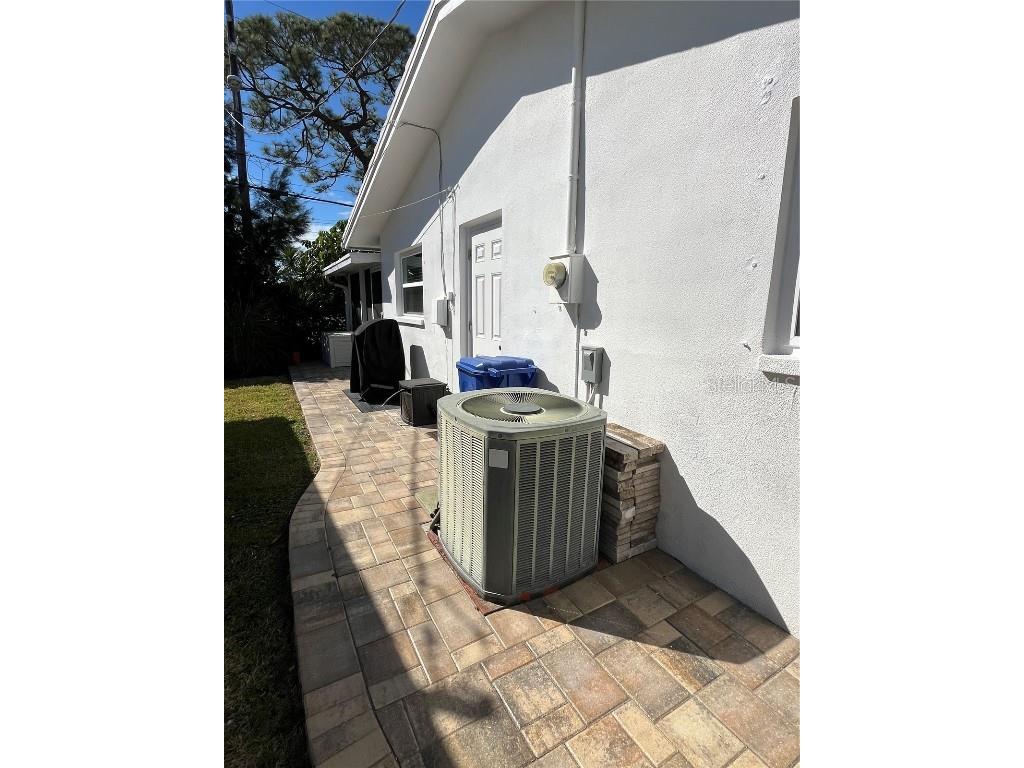 3902 97th Ave N 3902 97th Ave N Pinellas Park FL 33782 TB8440925 image7