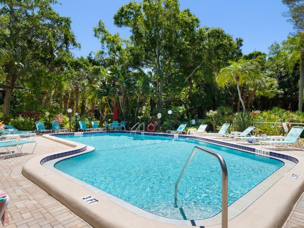 3902 Mourning Dove Drive #235 Bradenton FL 34210 A4666484 image2