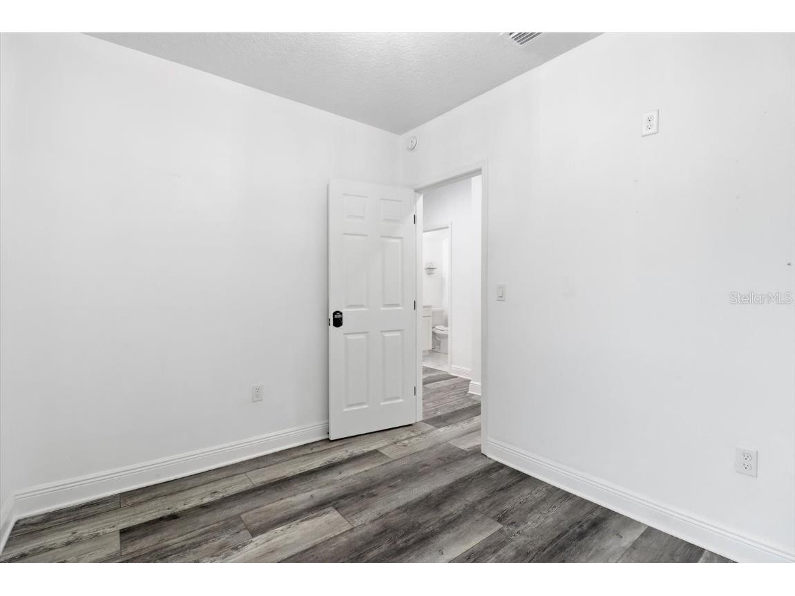 3902 N Suwanee Avenue Tampa FL 33603 OM714228 image18