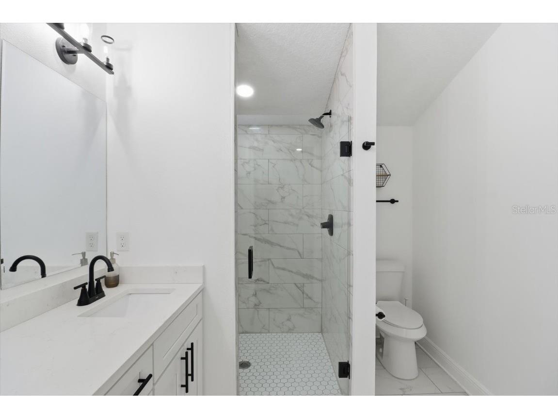 3902 N Suwanee Avenue Tampa FL 33603 OM714228 image24