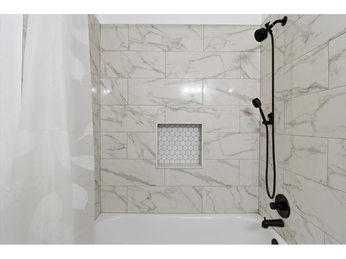 3902 N Suwanee Avenue Tampa FL 33603 OM714228 image27