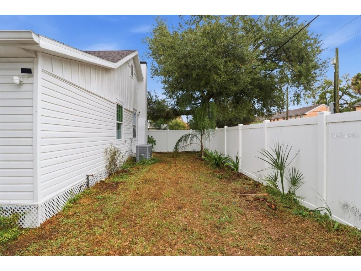 3902 N Suwanee Avenue Tampa FL 33603 OM714228 image31