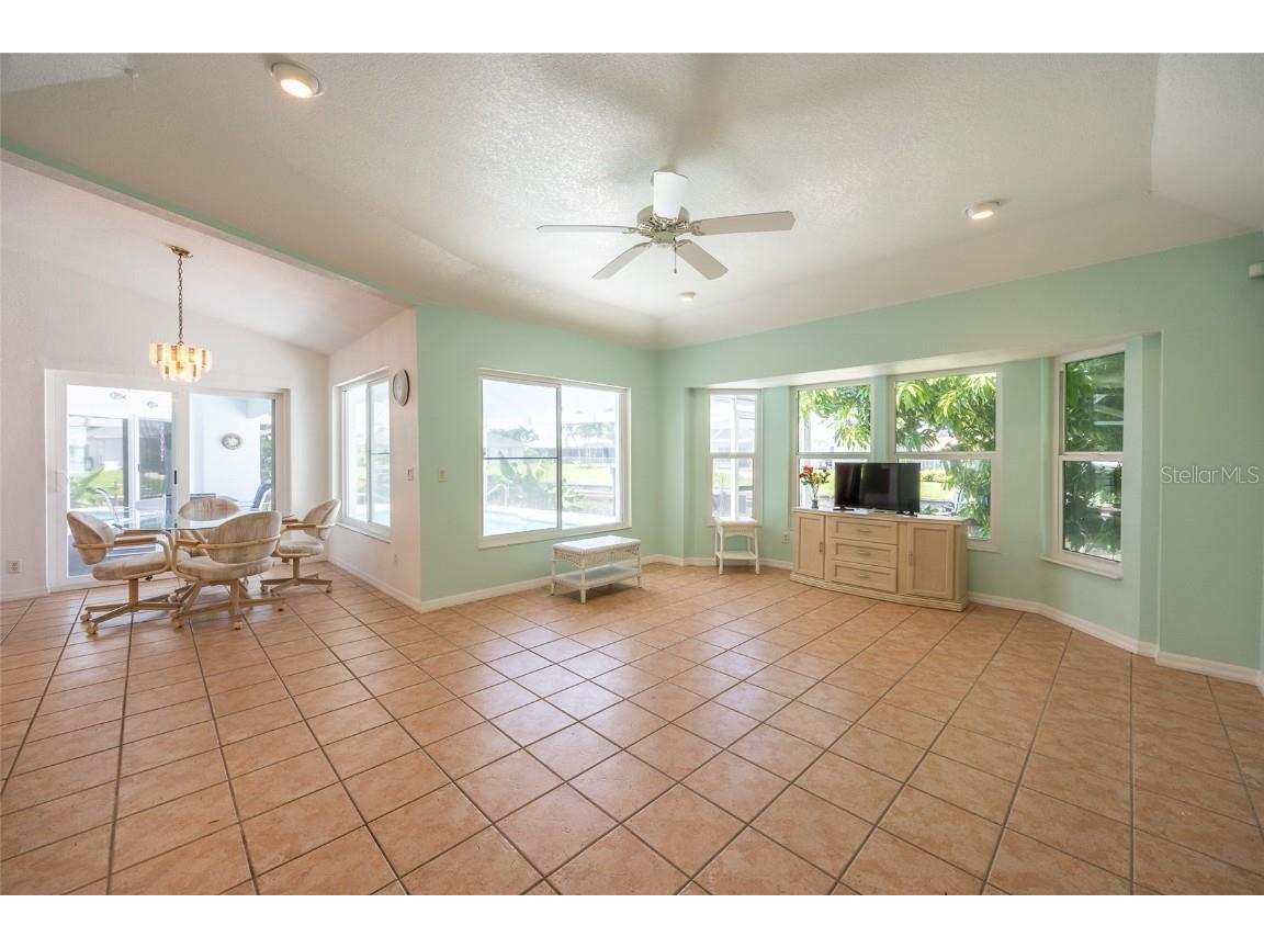 3902 SE 13th Avenue Cape Coral FL 33904 C7514613 image21