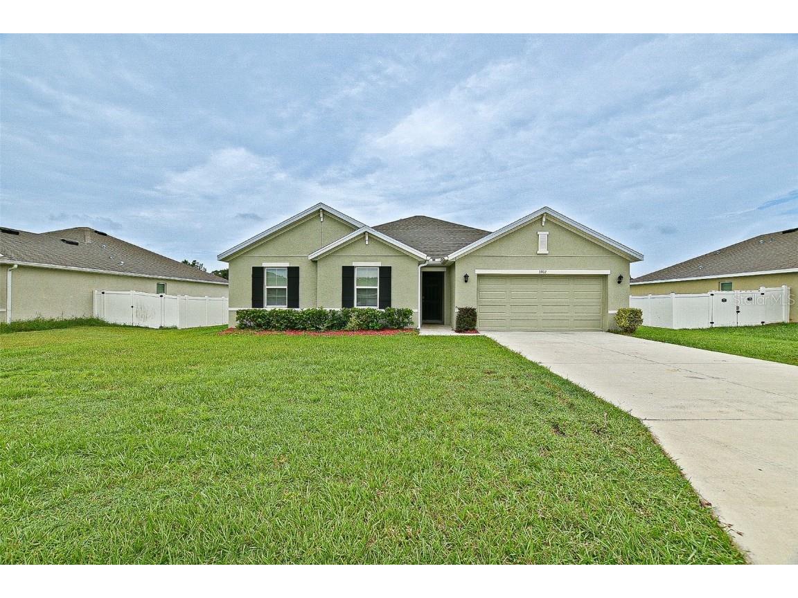 3902 SE 99th Street Belleview FL 34420 OM705848 image1