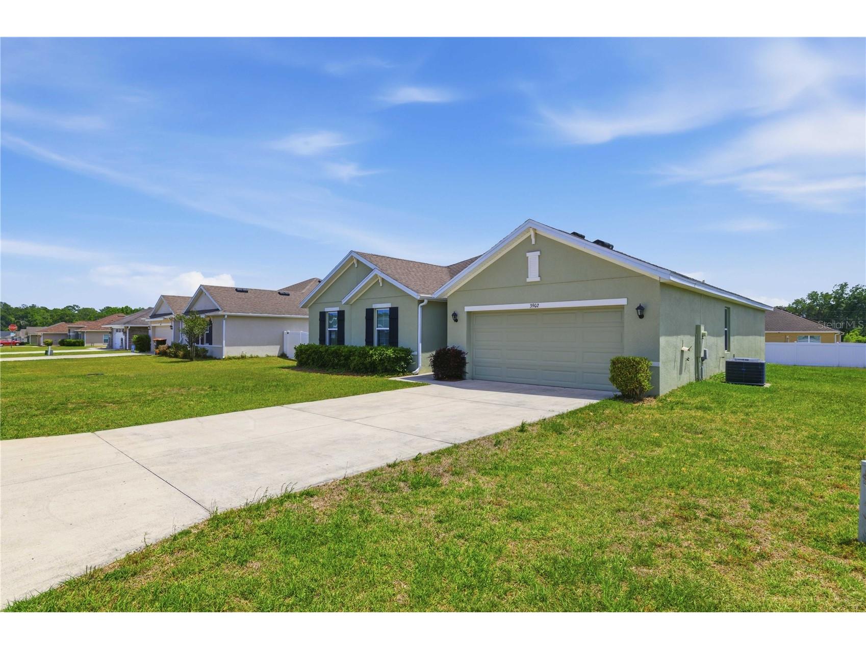 3902 SE 99th Street Belleview FL 34420 OM723324 image1