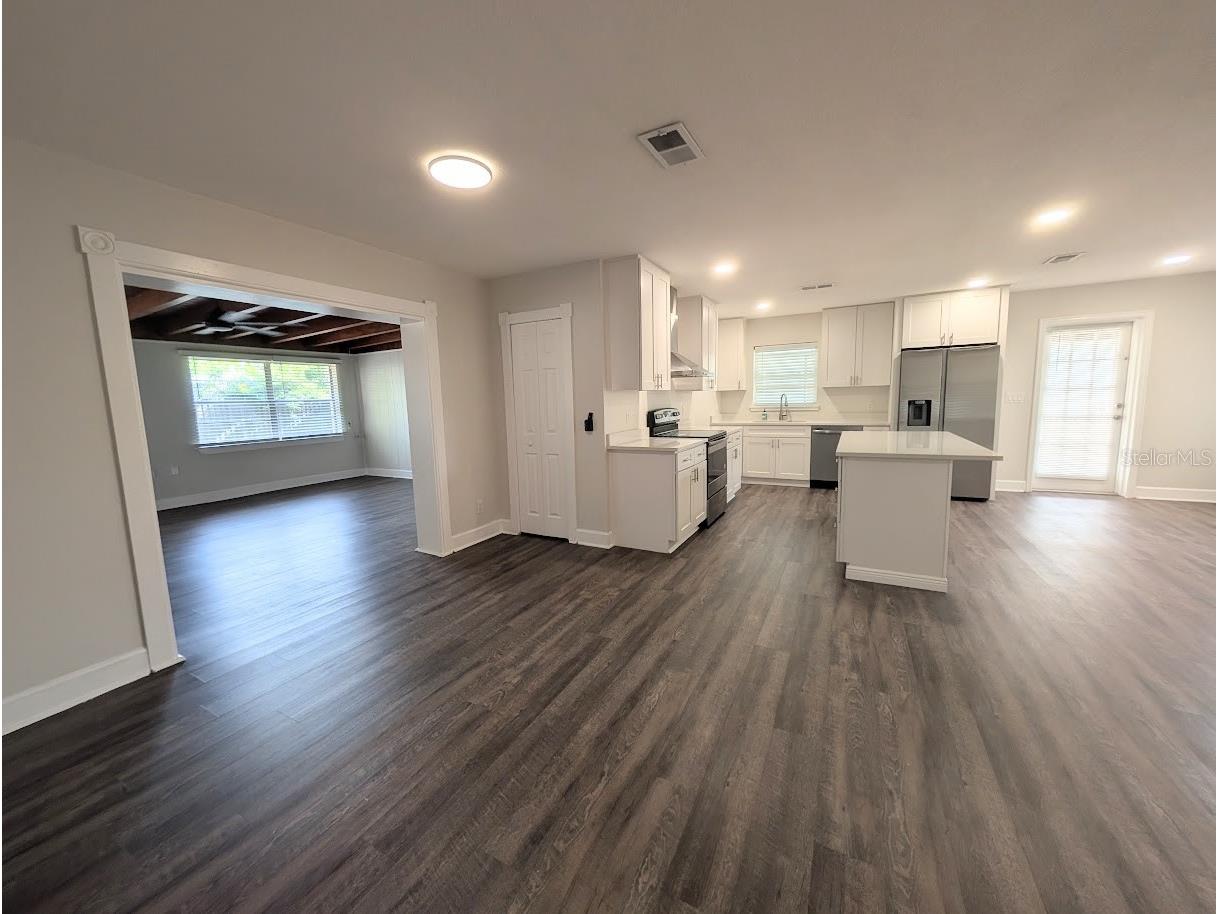 3902 W Paxton Avenue Tampa FL 33611 TB8528134 image8