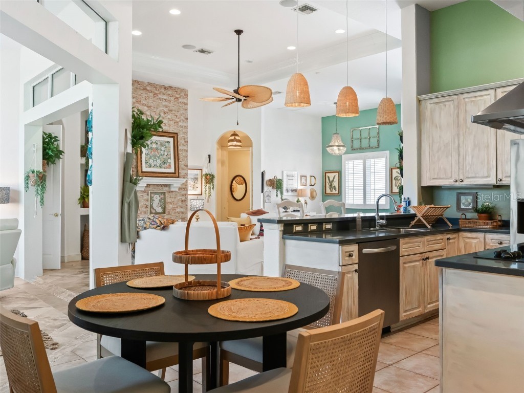 39023 Griffin Landing Lady Lake FL 32159 - LAKE GRIFFIN G5104651 image25