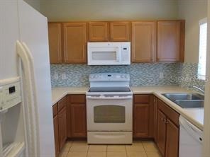 3903 45th Terrace W #104 Bradenton FL 34210 A4699251 image2