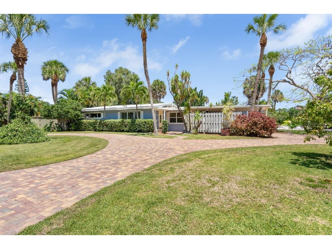 3903 Belle Vista Drive E Saint Pete Beach FL 33706 U8197533 image1