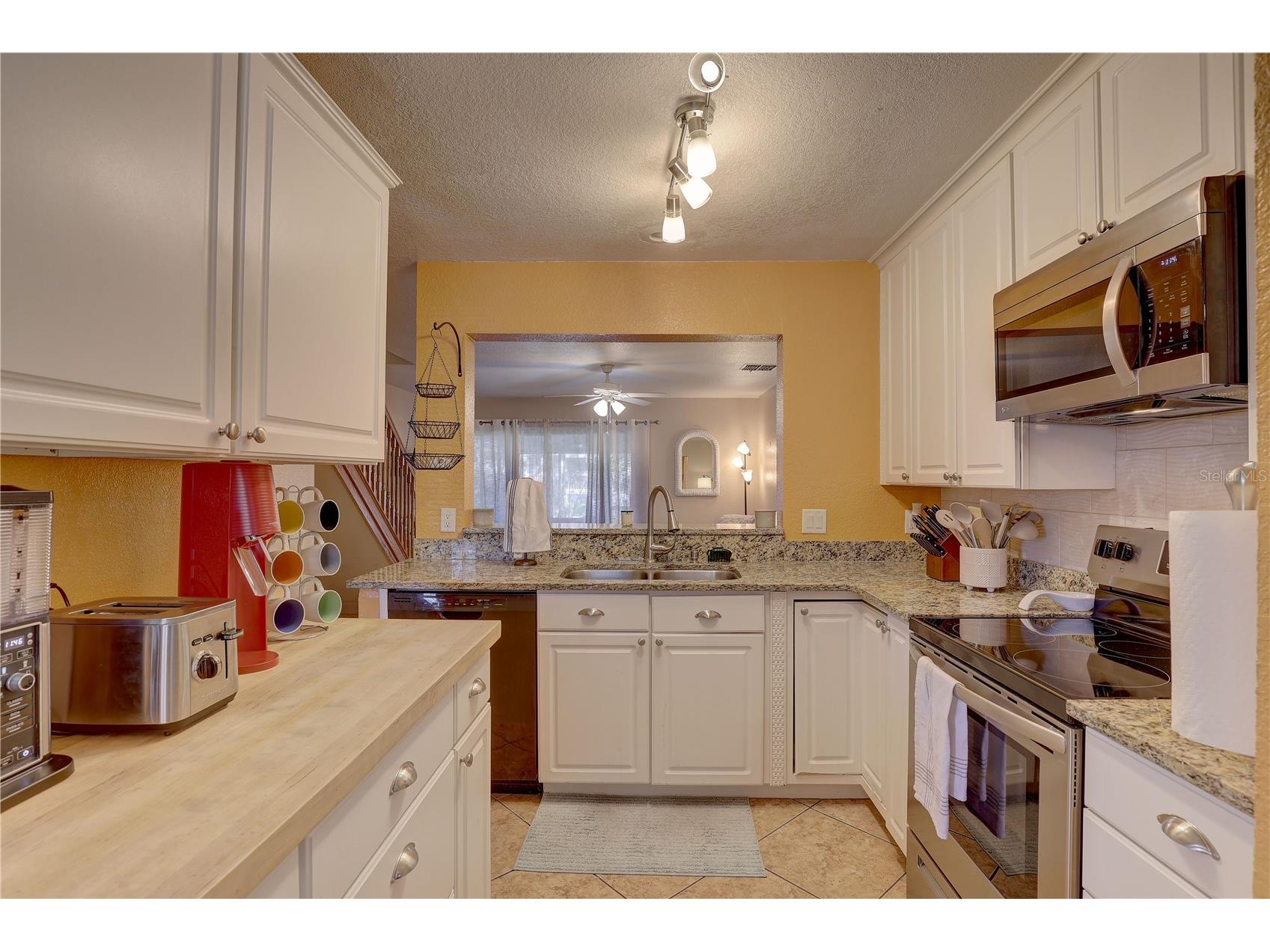 3903 Brigadoon Circle Clearwater FL 33759 TB8466091 image16