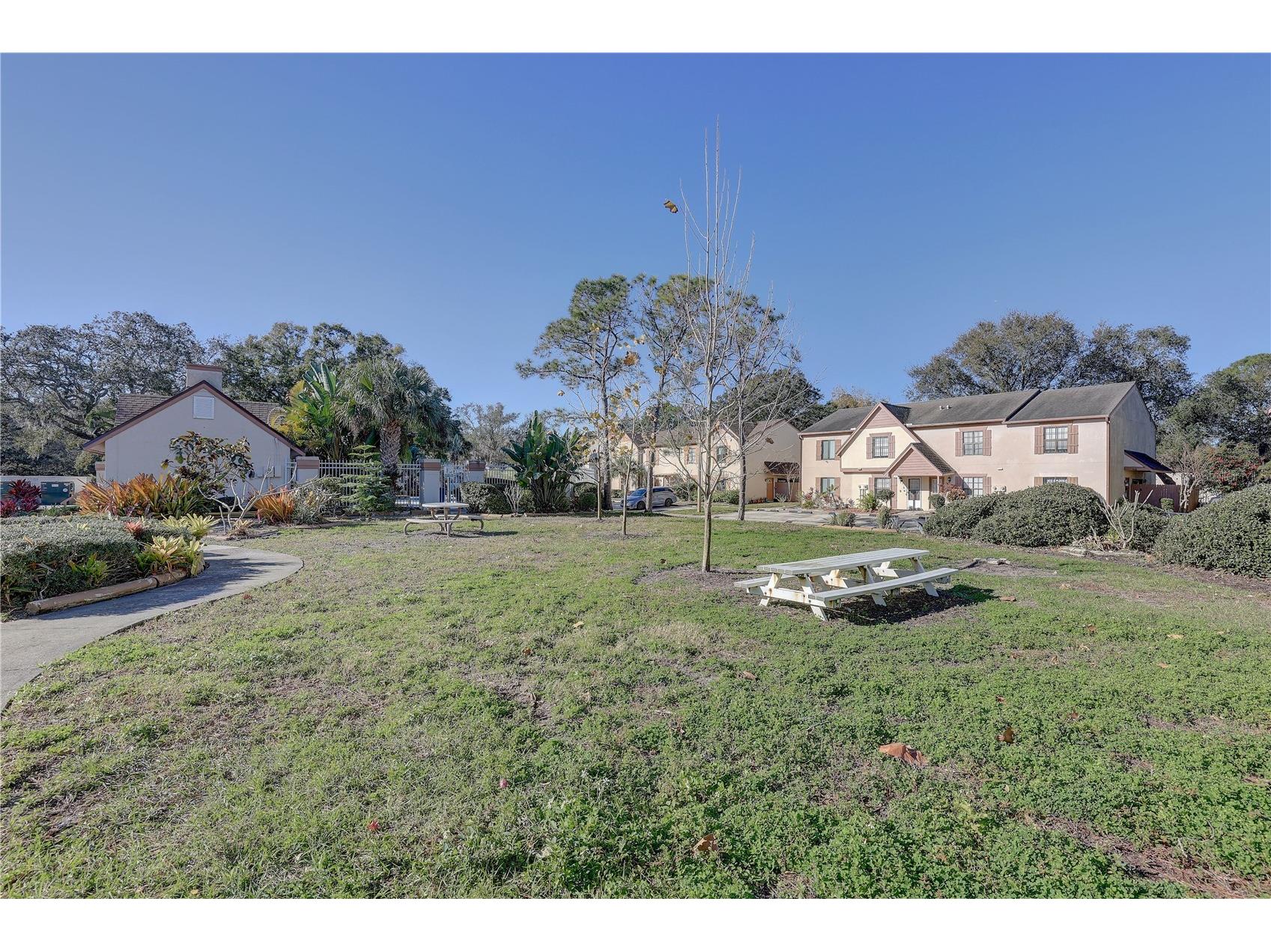 3903 Brigadoon Circle Clearwater FL 33759 TB8466091 image42