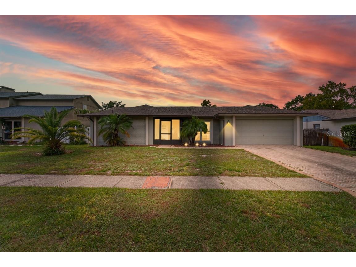 3903 Dunaire Drive Valrico FL 33596 TB8436548 image1