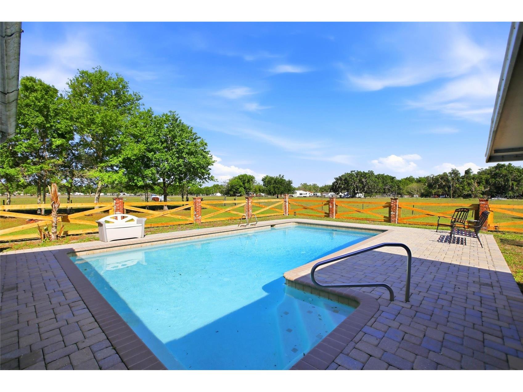 3903 Edison Avenue Bowling Green FL 33834 P4938244 image2