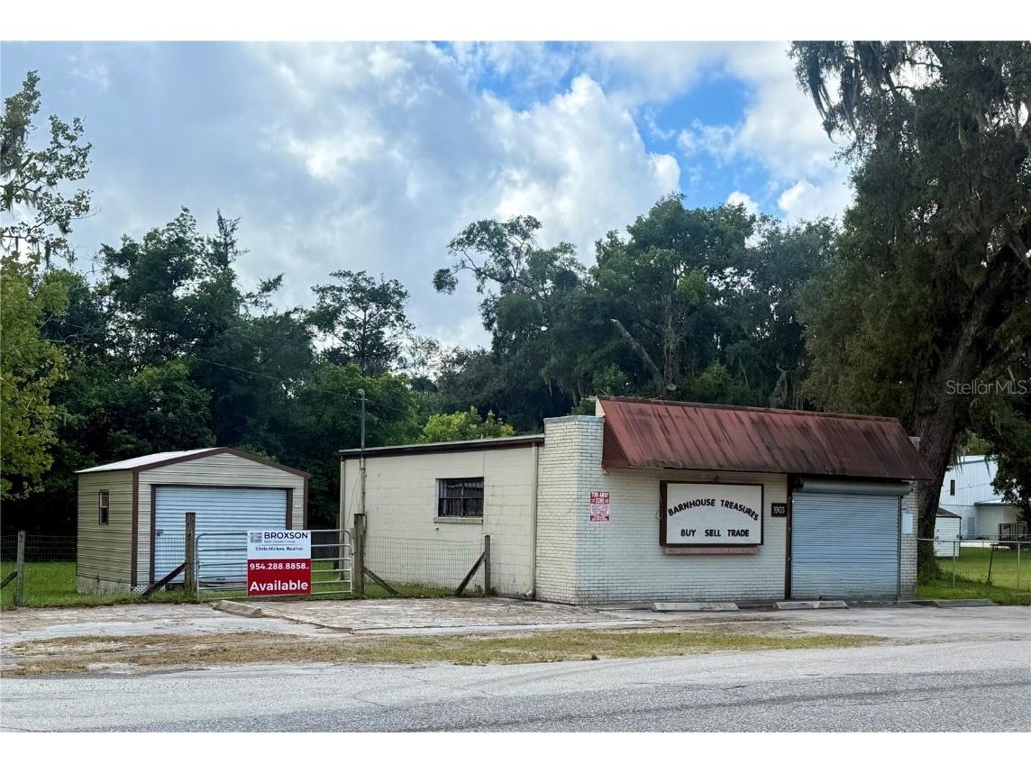 3903 Main Street Middleburg FL 32068 GC531177 image1