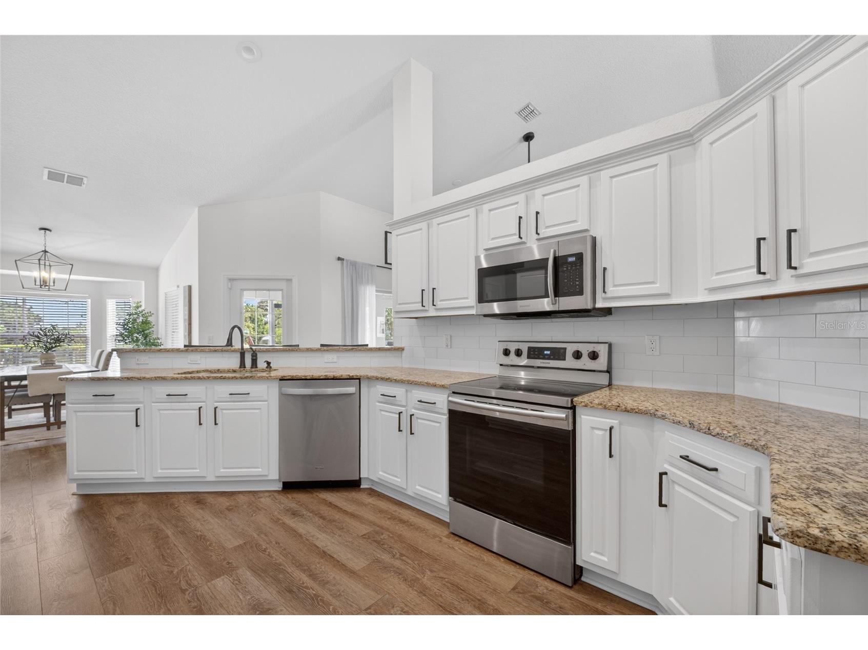 3903 SE 38th Loop Ocala FL 34480 OM725417 image10
