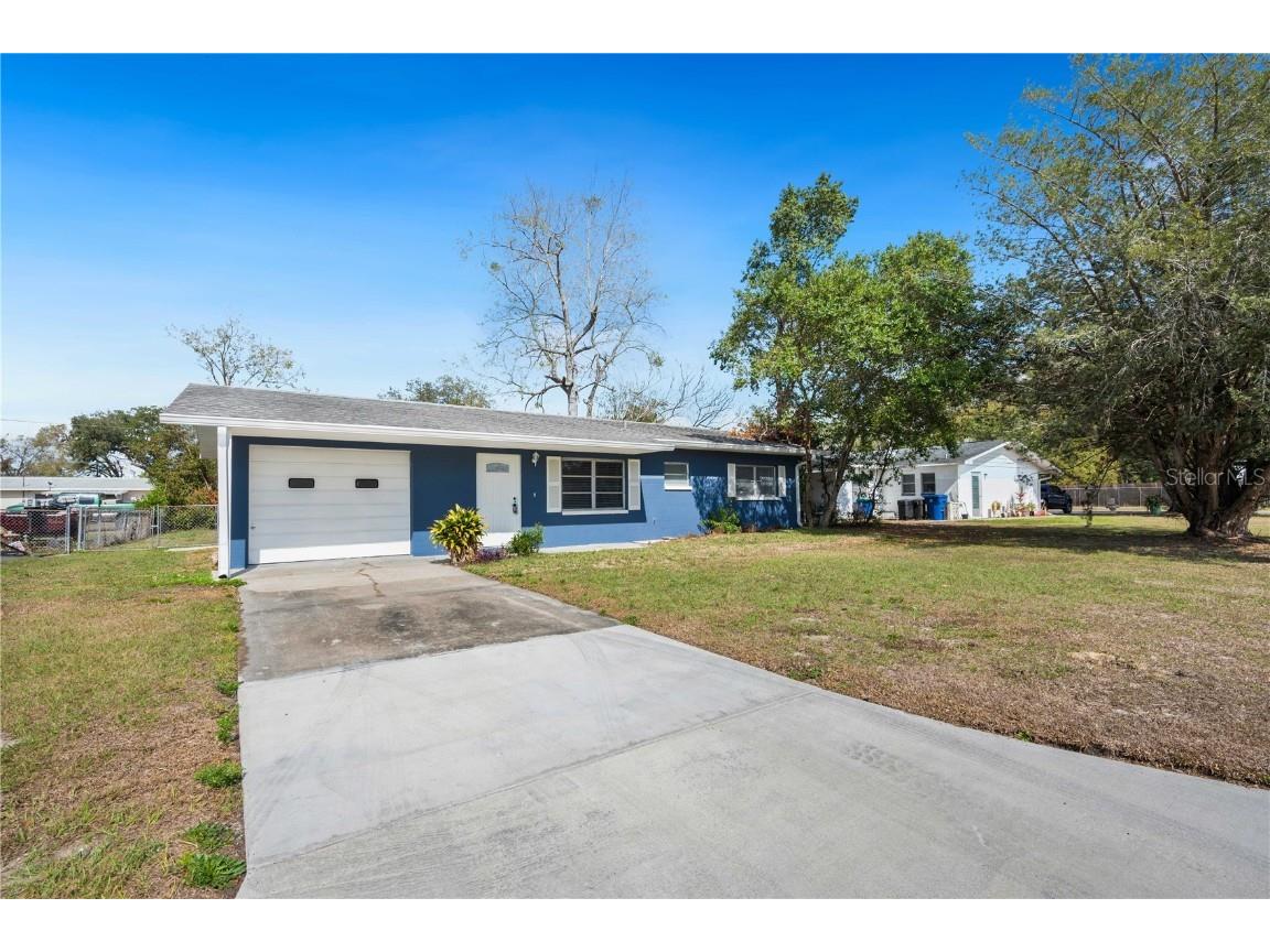 39035 Citadel Circle Zephyrhills FL 33542 TB8349206 image1
