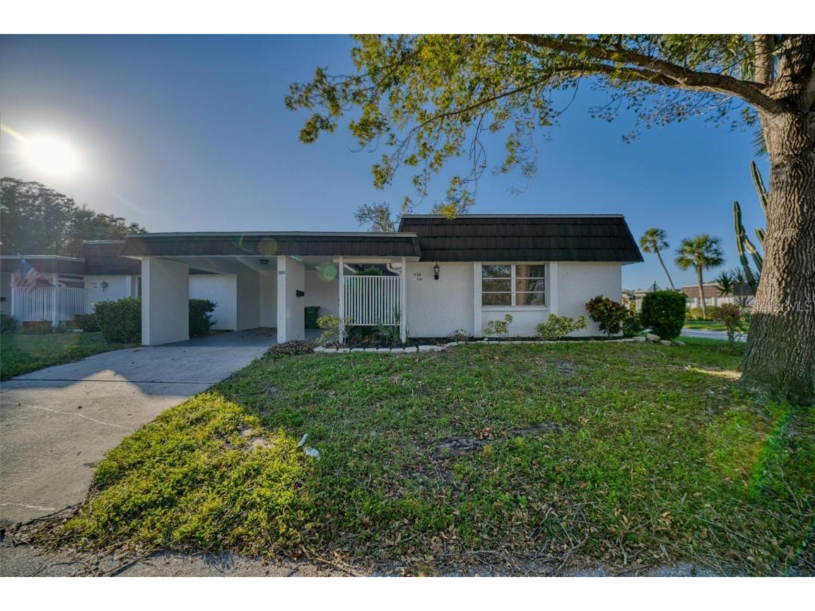 3904 Ashwood Lane Sarasota FL 34232 A4648020 image1