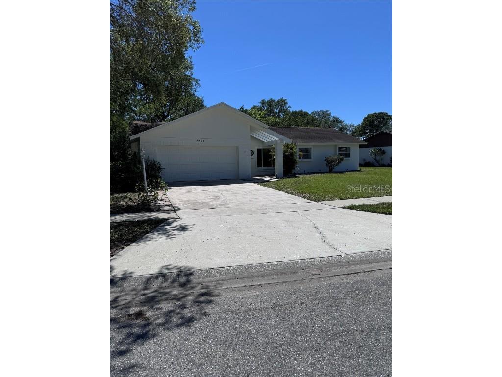 3904 Bellwood Drive Sarasota FL 34232 A4606854 image1